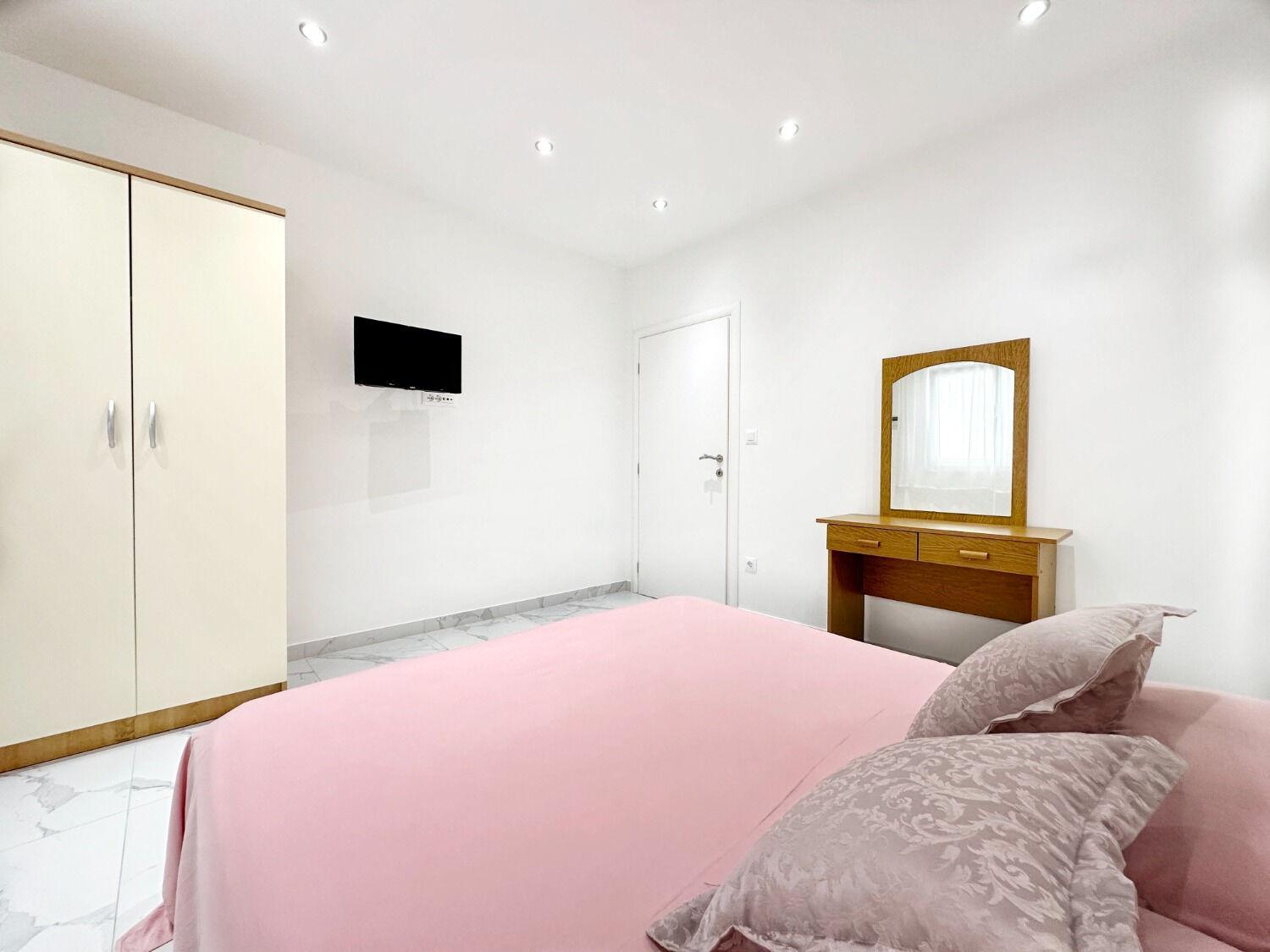 Apartments Vini Трогир Экстерьер фото