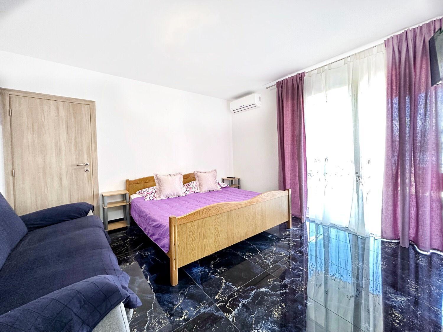 Apartments Vini Трогир Экстерьер фото