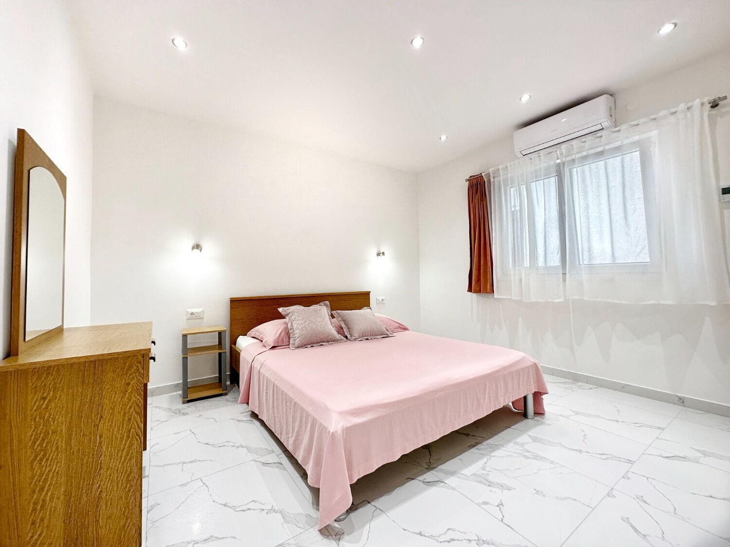 Apartments Vini Трогир Экстерьер фото