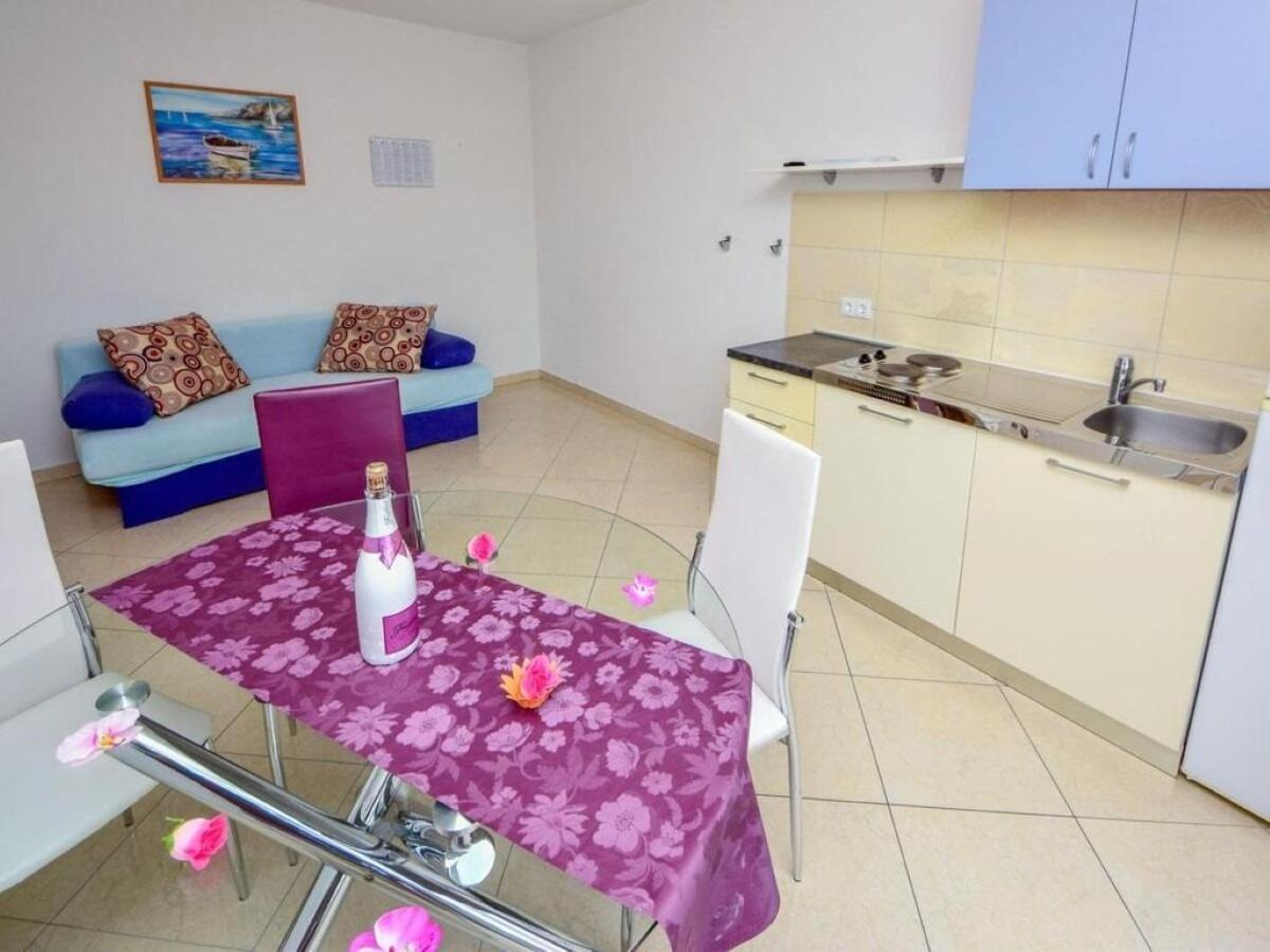 Apartments Vini Трогир Экстерьер фото